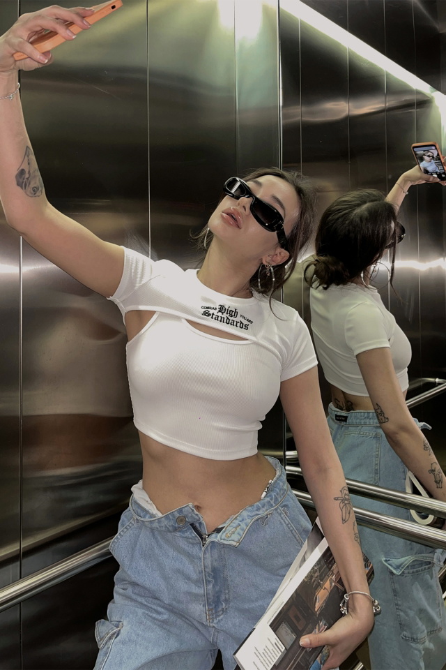 Beyaz Önü Yazılı Crop Top ATE4611 - 4