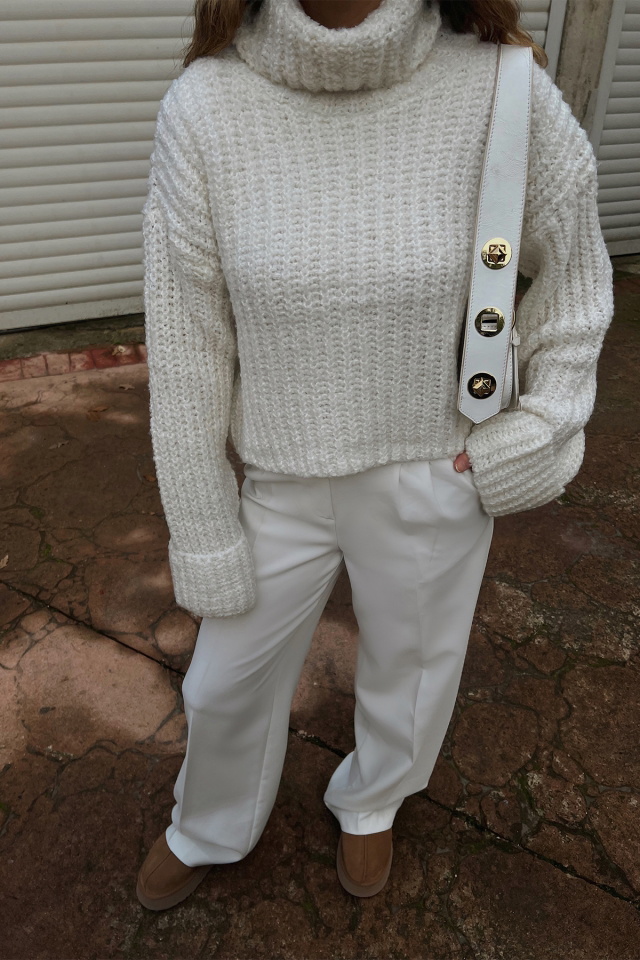 Beyaz Örme Kazak ATE2654 - 2