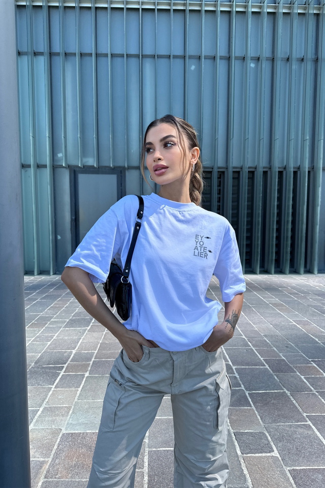 Beyaz Oversize Baskılı Tişört ATE6066 