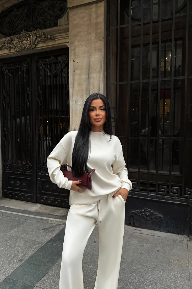 Beyaz Sakura Eşofman Takım ATE-1968 - EYYO