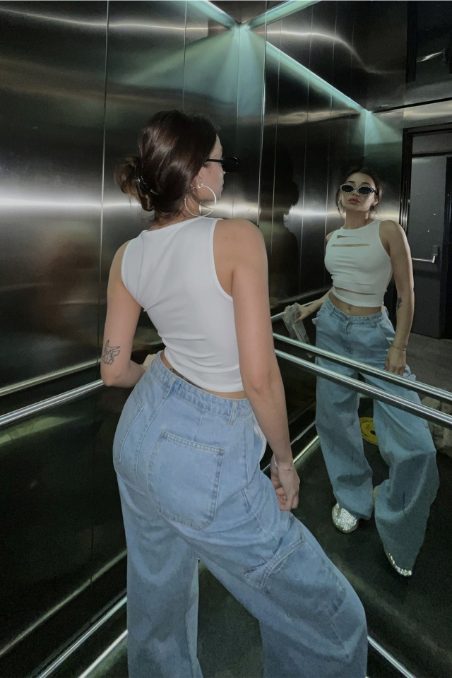Beyaz Pencere Detay Crop Top ATE4643 - 5