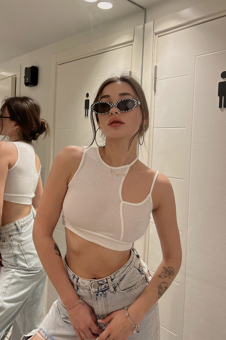 Beyaz Pencere Detay Crop Top ATE4623 - EYYO