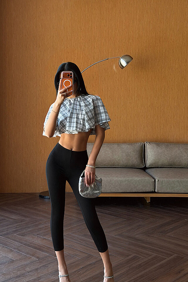 Beyaz Pötikareli Crop Top ATE-5489 - 2