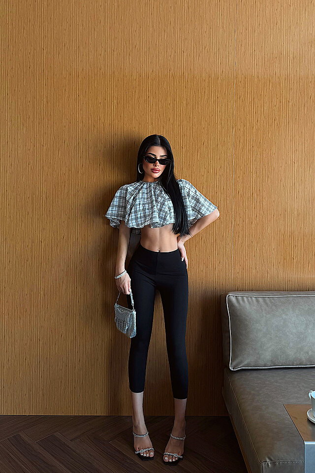 Beyaz Pötikareli Crop Top ATE-5489 - 3