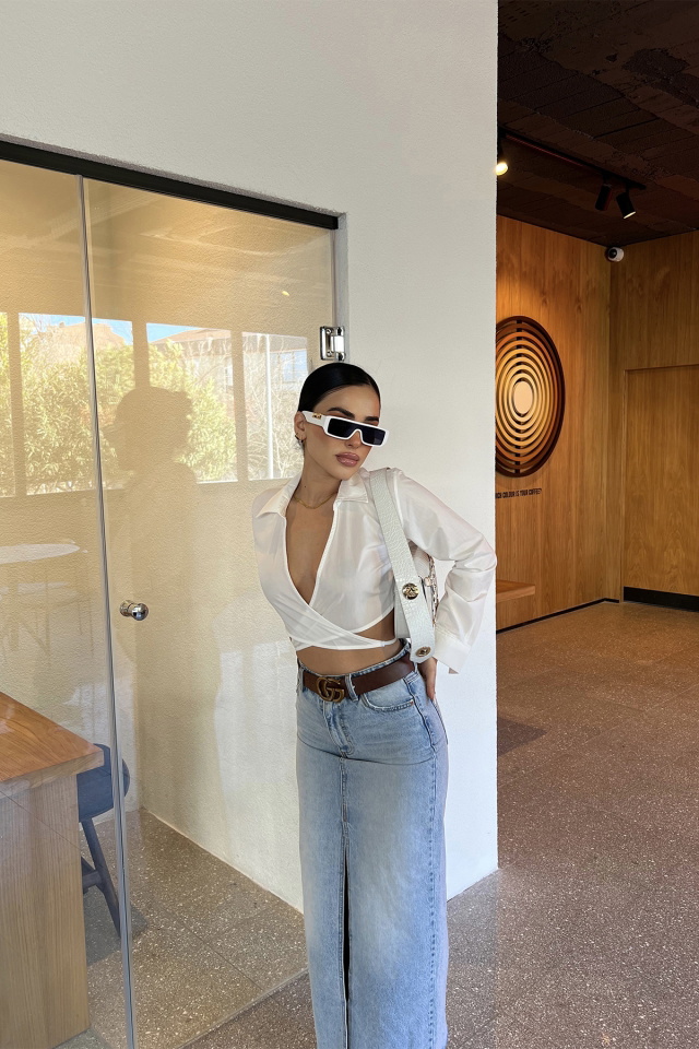 Beyaz Sırt Detay Gömlek Yaka Crop Top ATE3832 - 5
