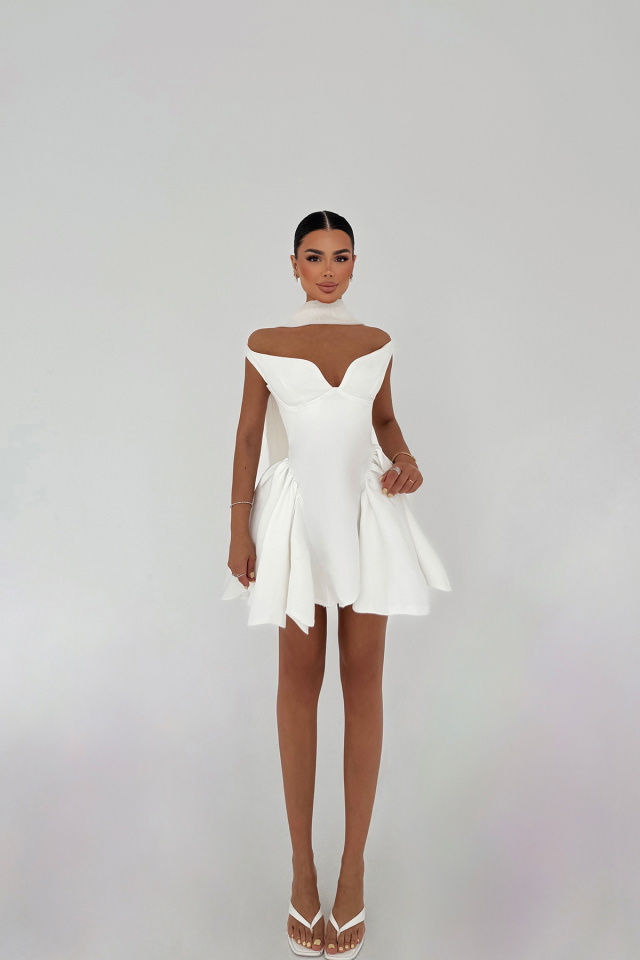 Beyaz Sırt Detay Mini Elbise ATE-2721 - 2