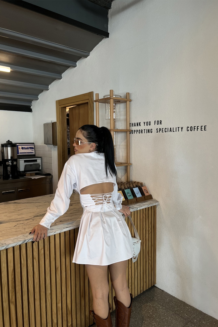 Beyaz Sırt Detay Mini Elbise ATE4175 - EYYO