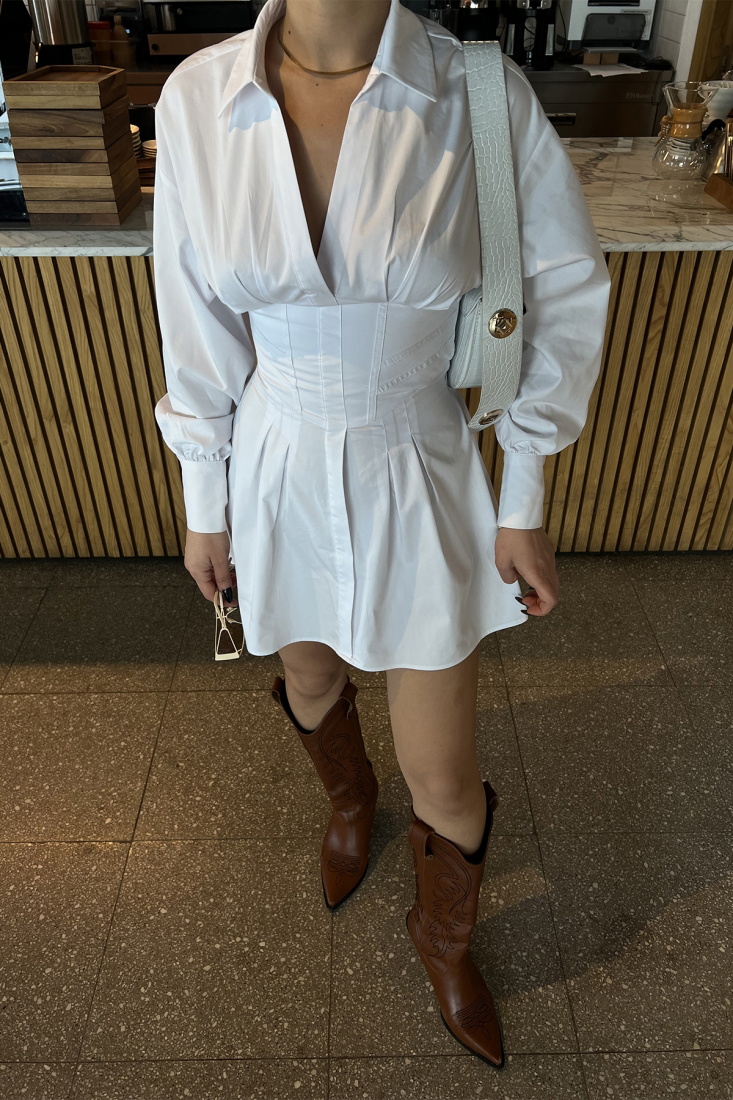 Beyaz Sırt Detay Mini Elbise ATE4175 - EYYO