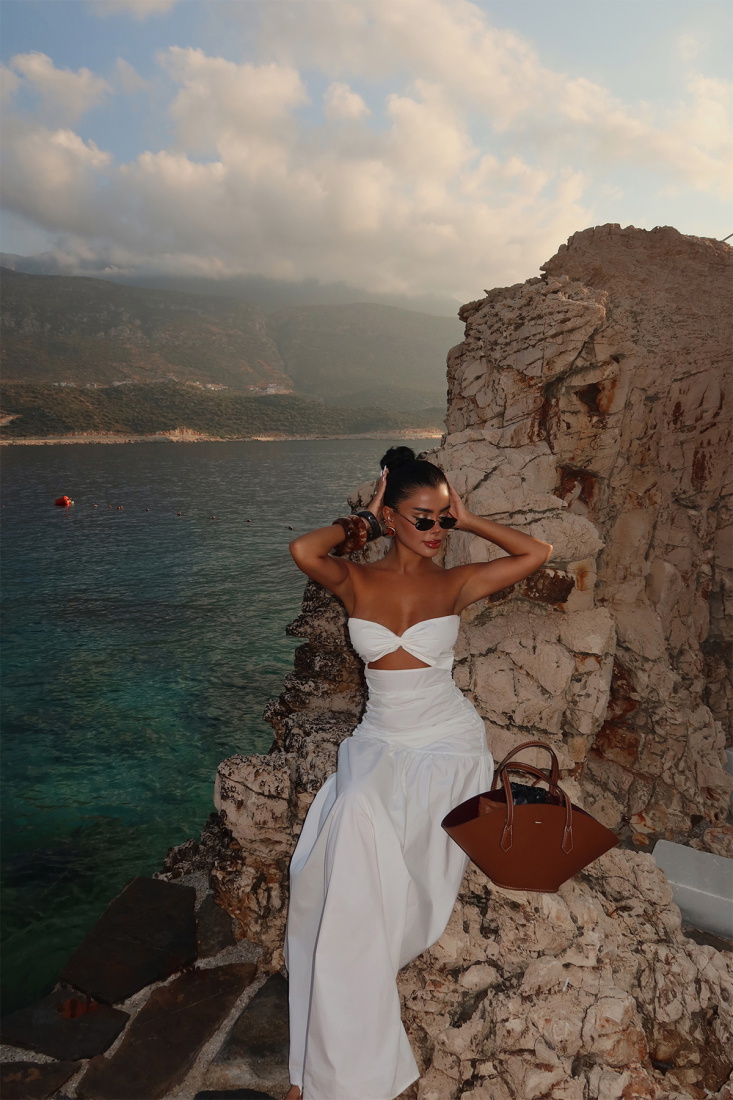 Beyaz Eldoris Straplez Elbise ATE-1395 - EYYO