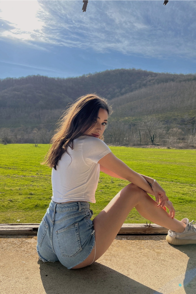 Beyaz Tanisa Yazılı Crop Top ATE4626 - 3