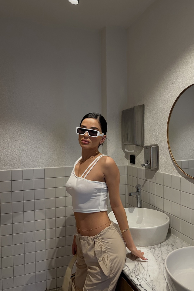 Beyaz Tek Kol Crop Top ATE3267 - 2
