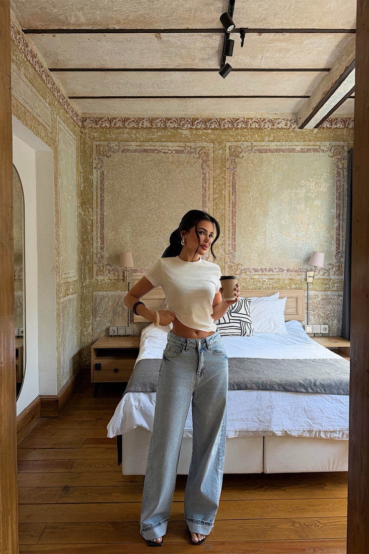 Beyaz Dewbi Crop Top ATE-4934 - EYYO