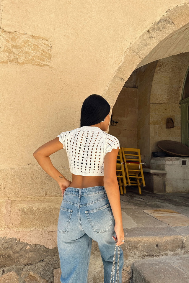 Beyaz Triko Crop Top ATE8127