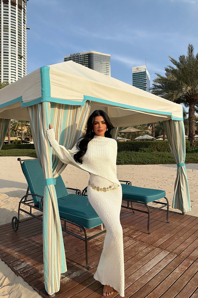 Beyaz Majorella Uzun Triko Elbise ATE-4652 