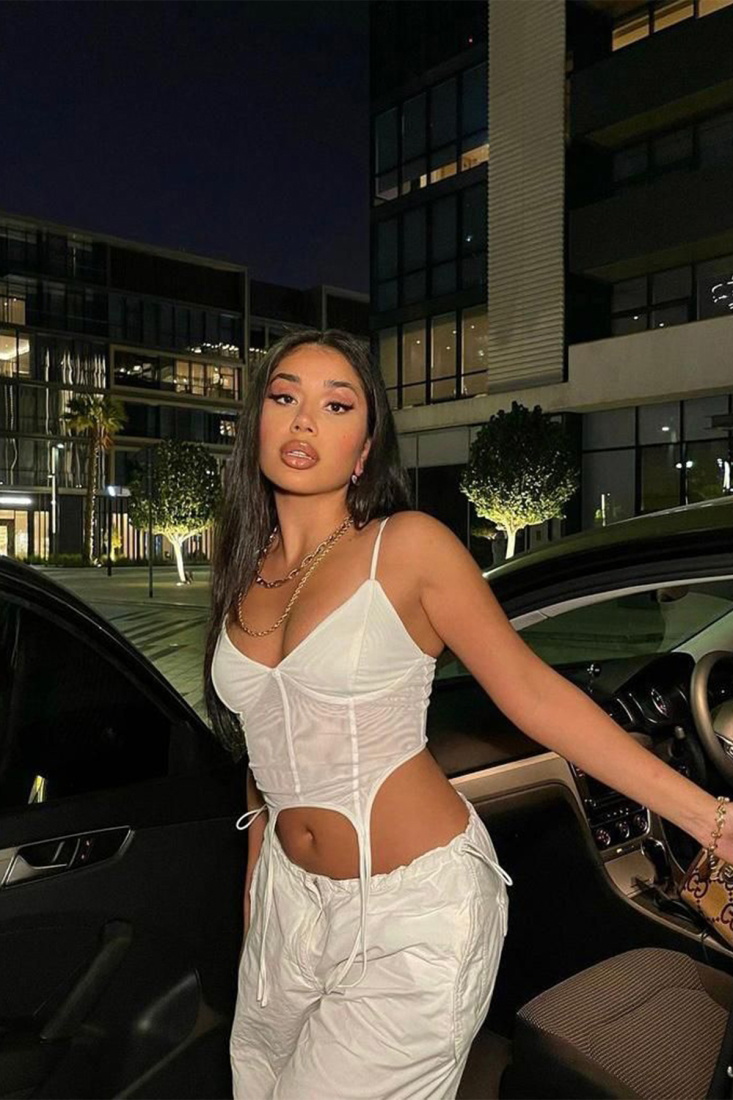 Beyaz Tül Detay Askılı Crop Top ATE3820 - EYYO