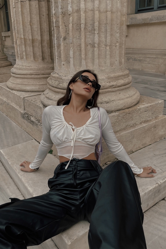 Beyaz Tül Detay Bağlamalı Crop Top ATE3551 - 2