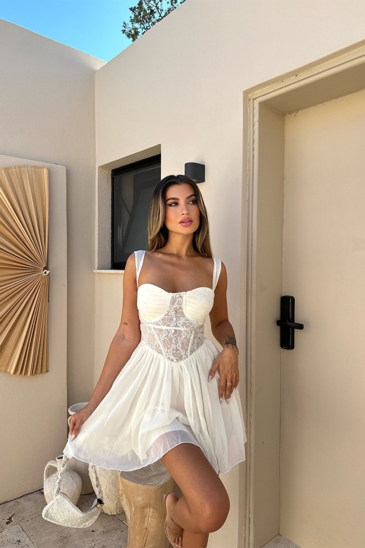 Beyaz Tül Detay Mini Elbise ATE7512 - EYYO