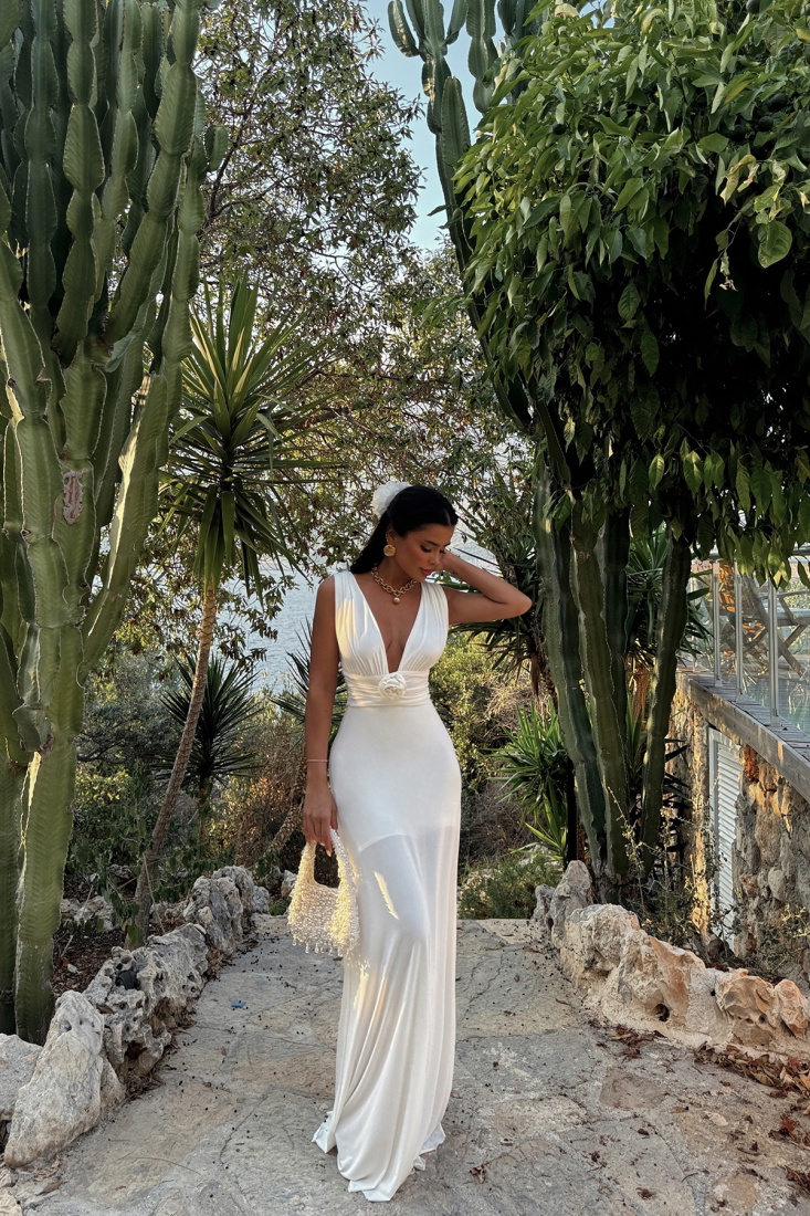 Beyaz Isole Gül Detaylı Elbise ATE-1430 - EYYO