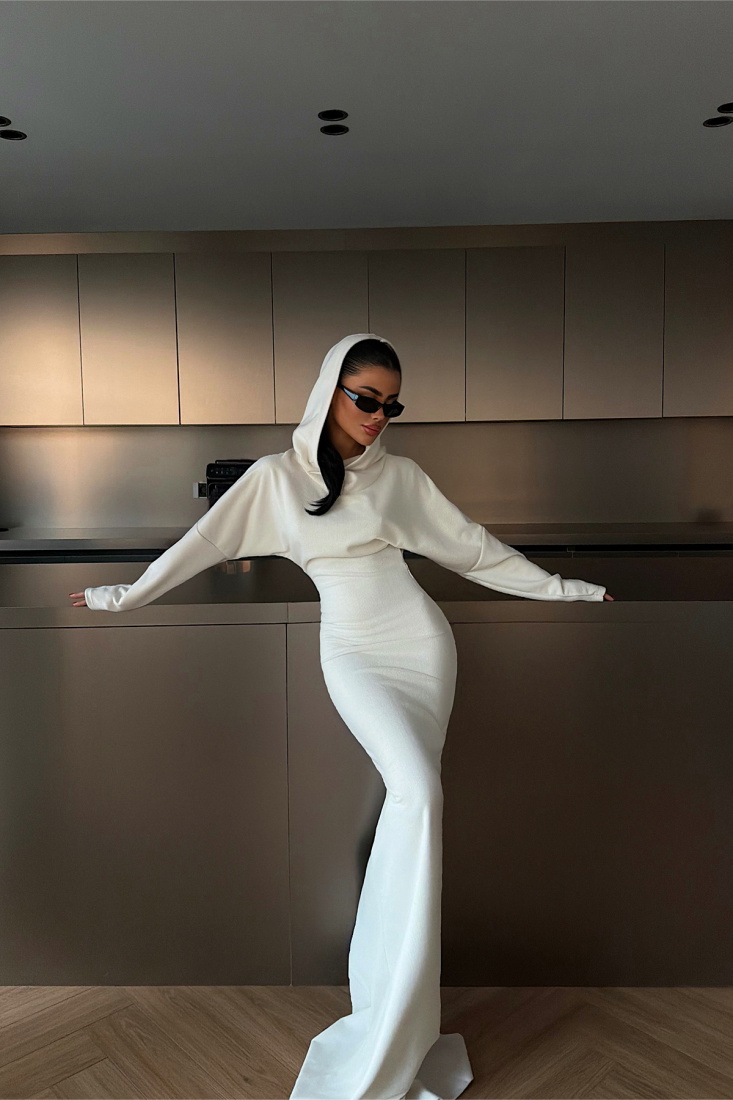 Beyaz Magma Uzun Kapüşonlu Elbise ATE-4363 - EYYO