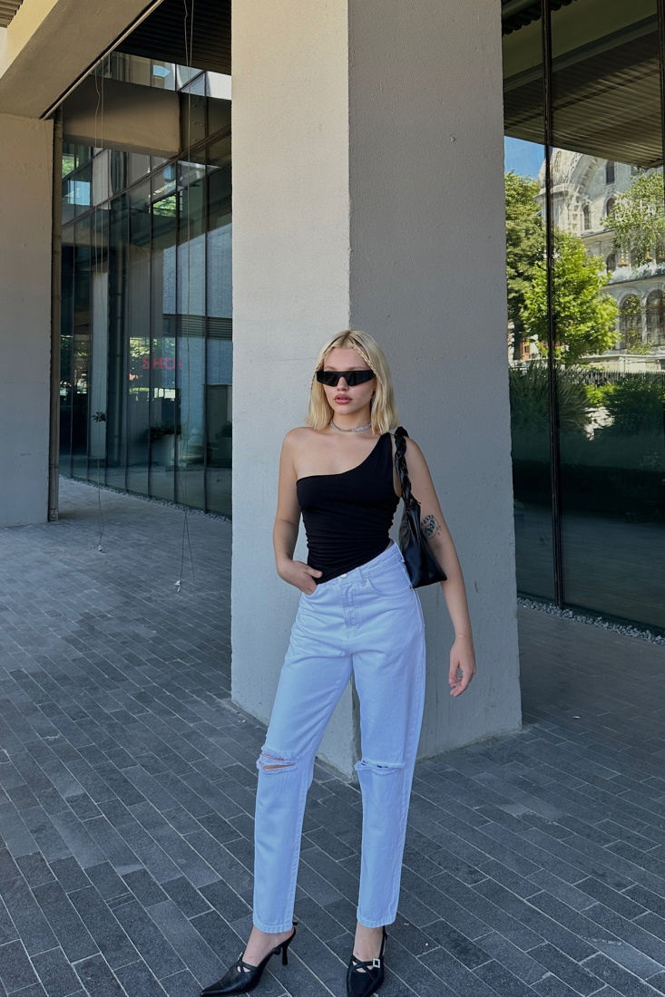 Beyaz Yırtık Yüksek Bel Jean ATE7765 - EYYO