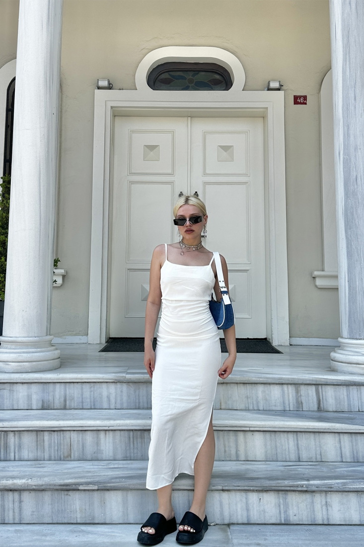 Beyaz Yırtmaç Detay Uzun Elbise ATE7551 - EYYO