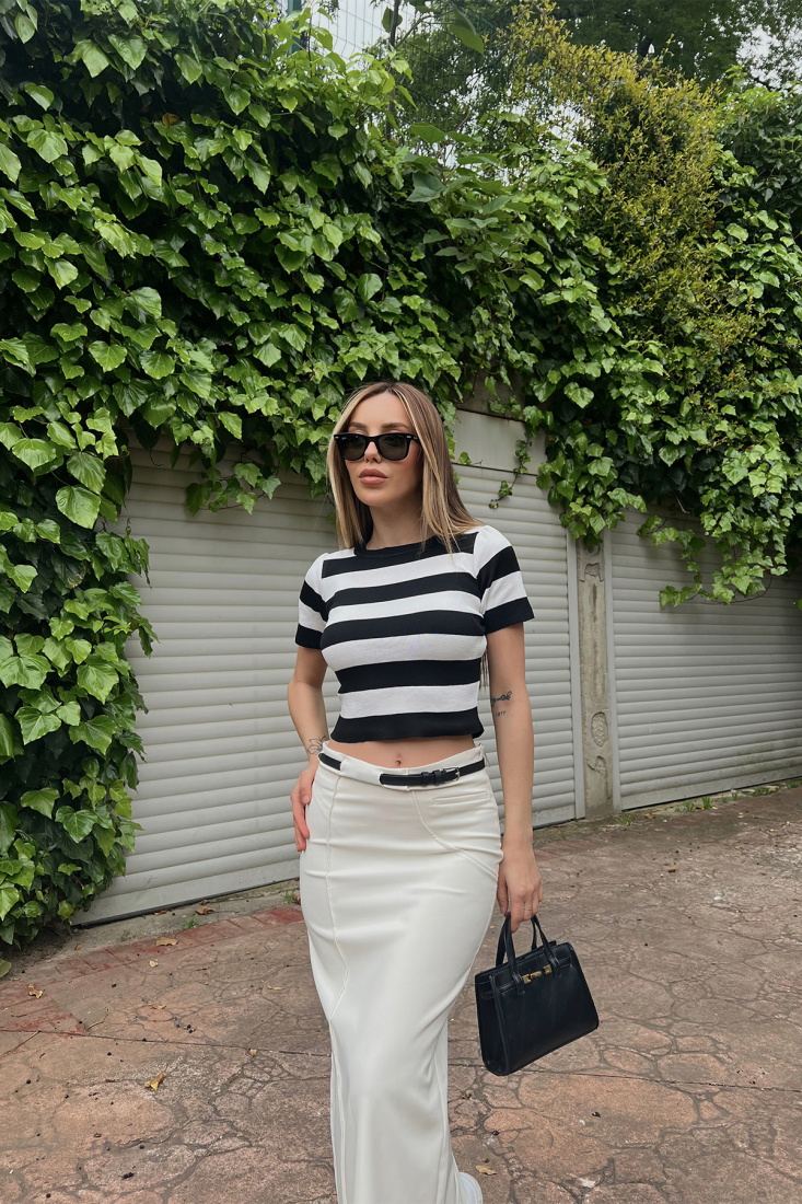 Black Bike Collar Crop Top ATE6824 - ZUZU