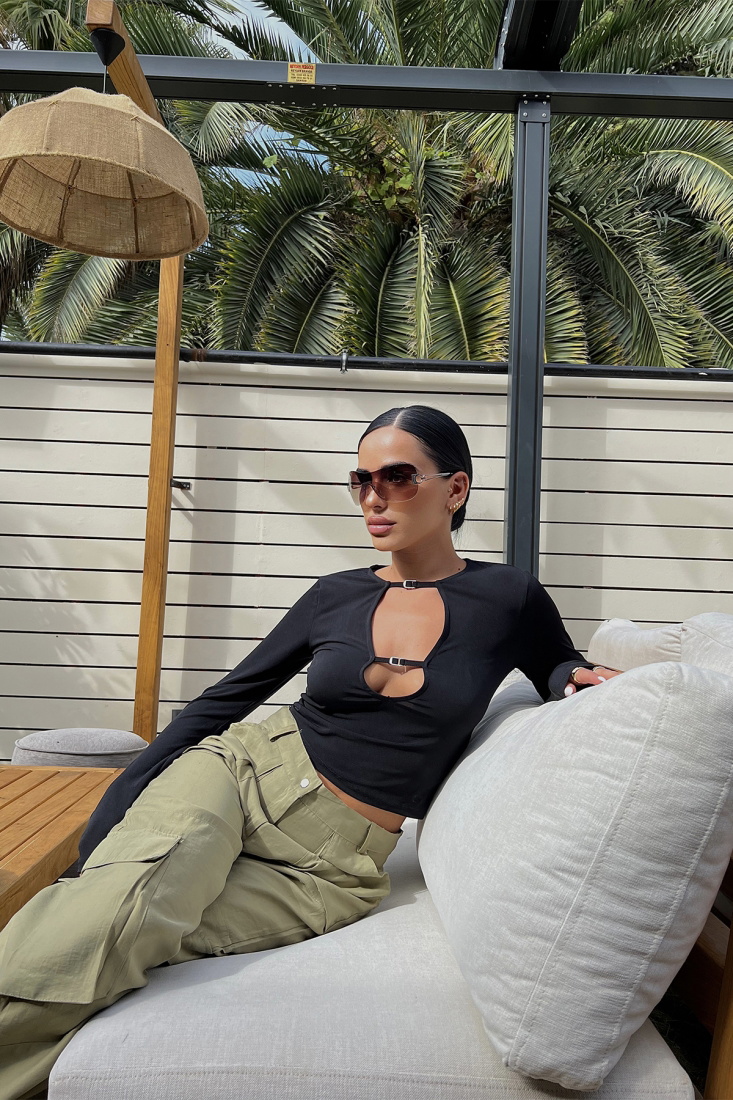 Black Chest Detail Crop Top ATE2124 - BARAN