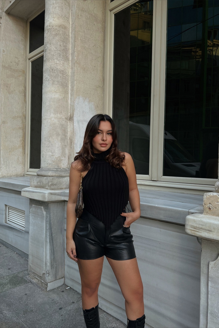 Black Knitwear Turtleneck Crop Top ATE2219 - EYYO