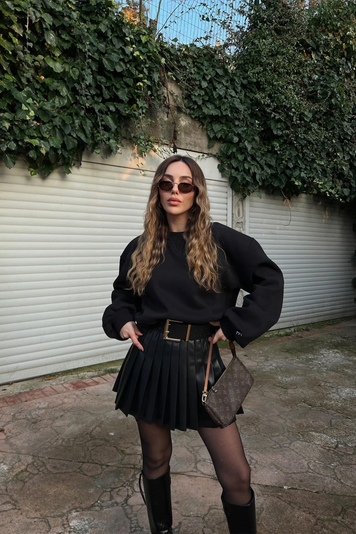 Black Oversize Basic Sweat ATE3132 - EYYO