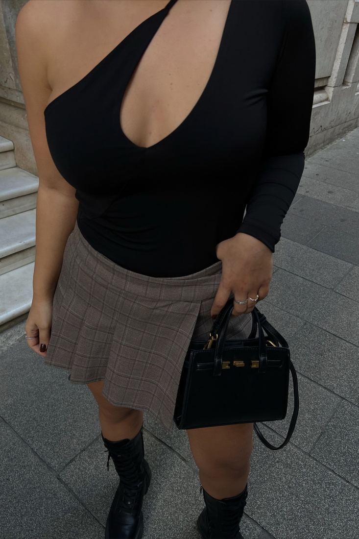 Black Single Sleeve Bodysuit ATE2346 - EYYO