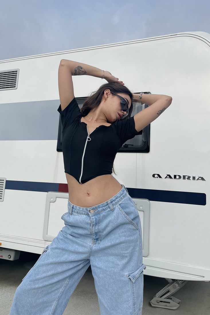 Black Zipper Detail Crop Top ATE6682 - gecce