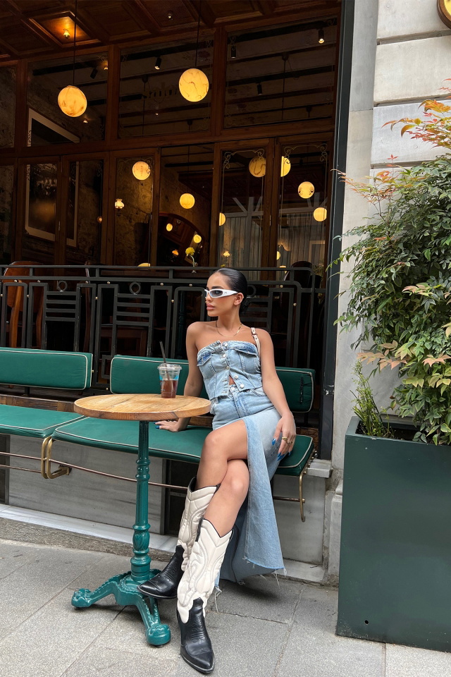 Buttoned Strapless Jean Crop Top ATE6737 - 3