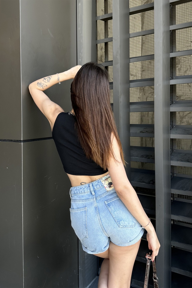 Buz Mavisi Yüksek Bel Denim Şort ATE7148 - 4