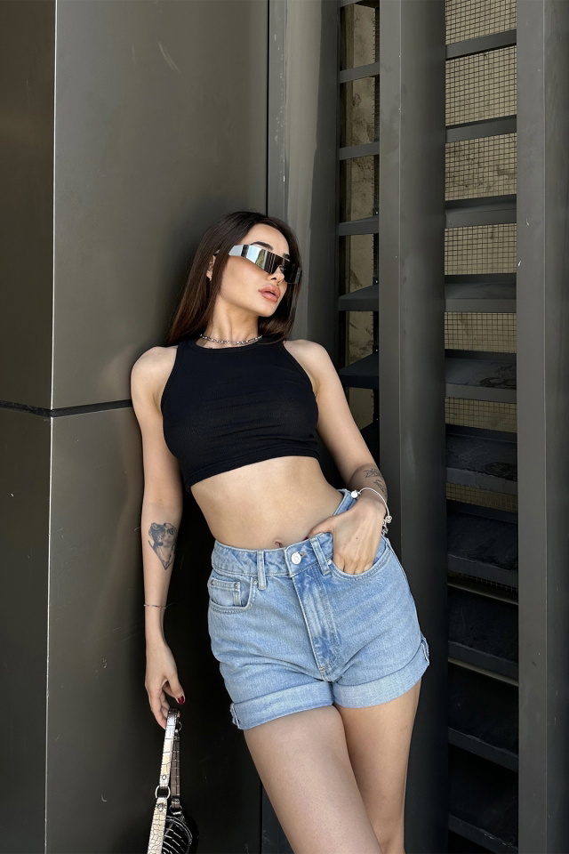 Buz Mavisi Yüksek Bel Denim Şort ATE7148 - 1