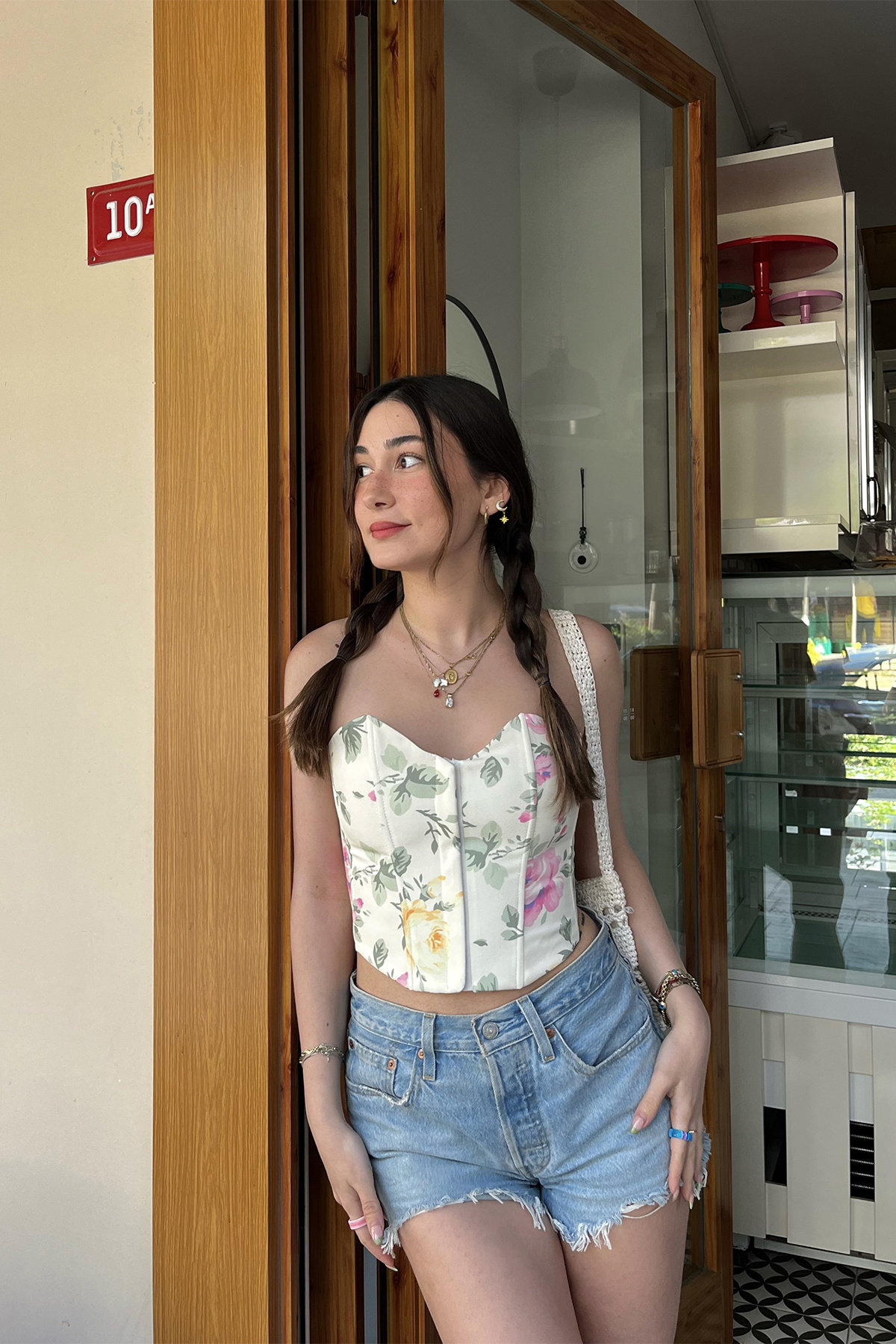 Krem Çiçekli Crop Top - 2
