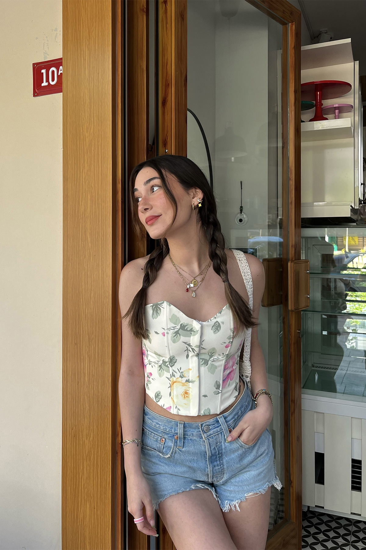 Krem Çiçekli Crop Top - 4