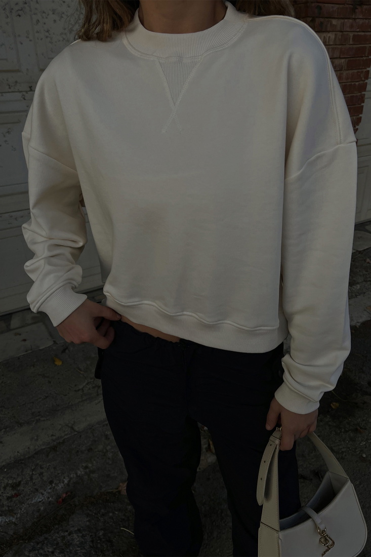 Cream Basic Sweat ATE2553 - EYYO