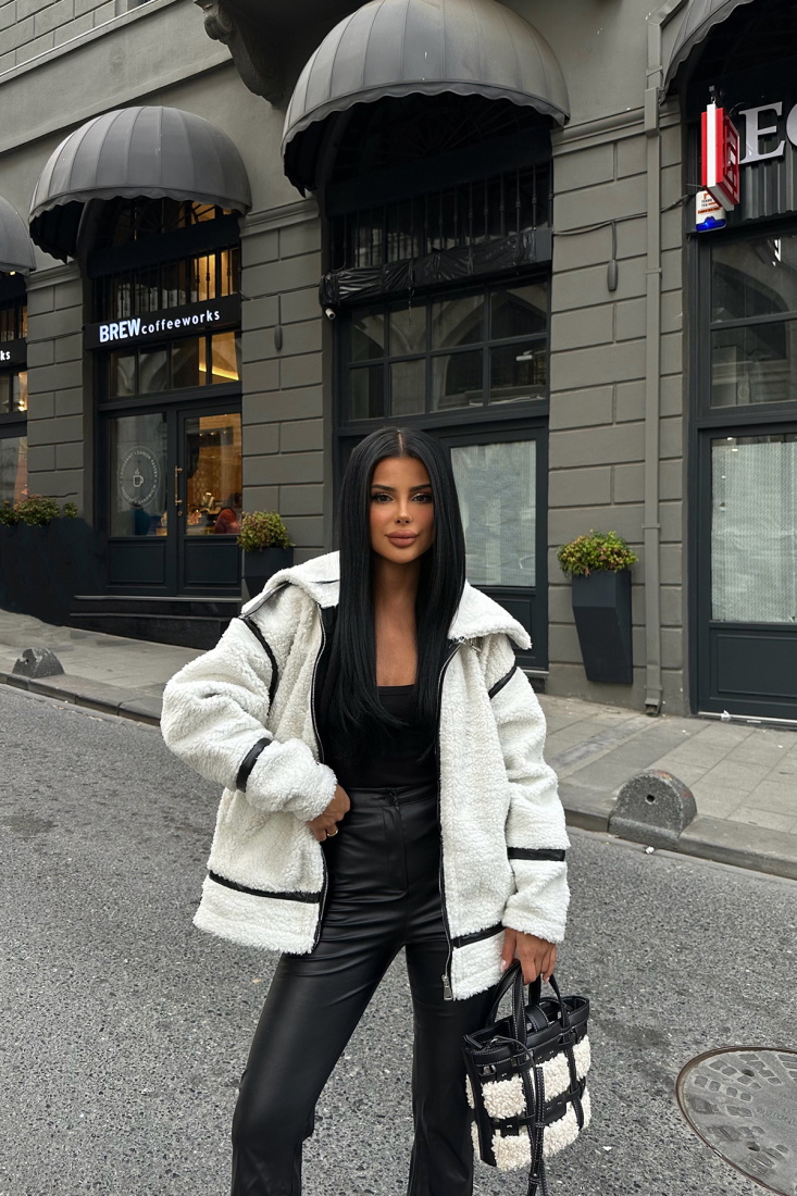 Ekru Kemer Detay Fermuarlı Ceket ATE-0232 - EYYO