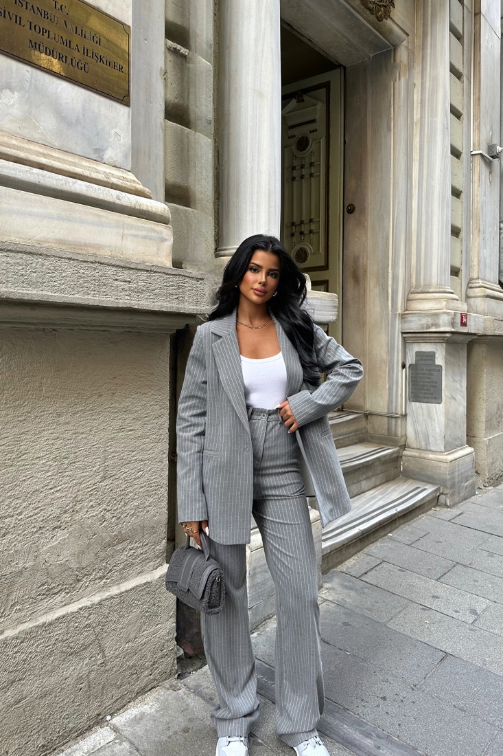 Füme Çizgili Pantolonlu Takım ATE8667 - EYYO