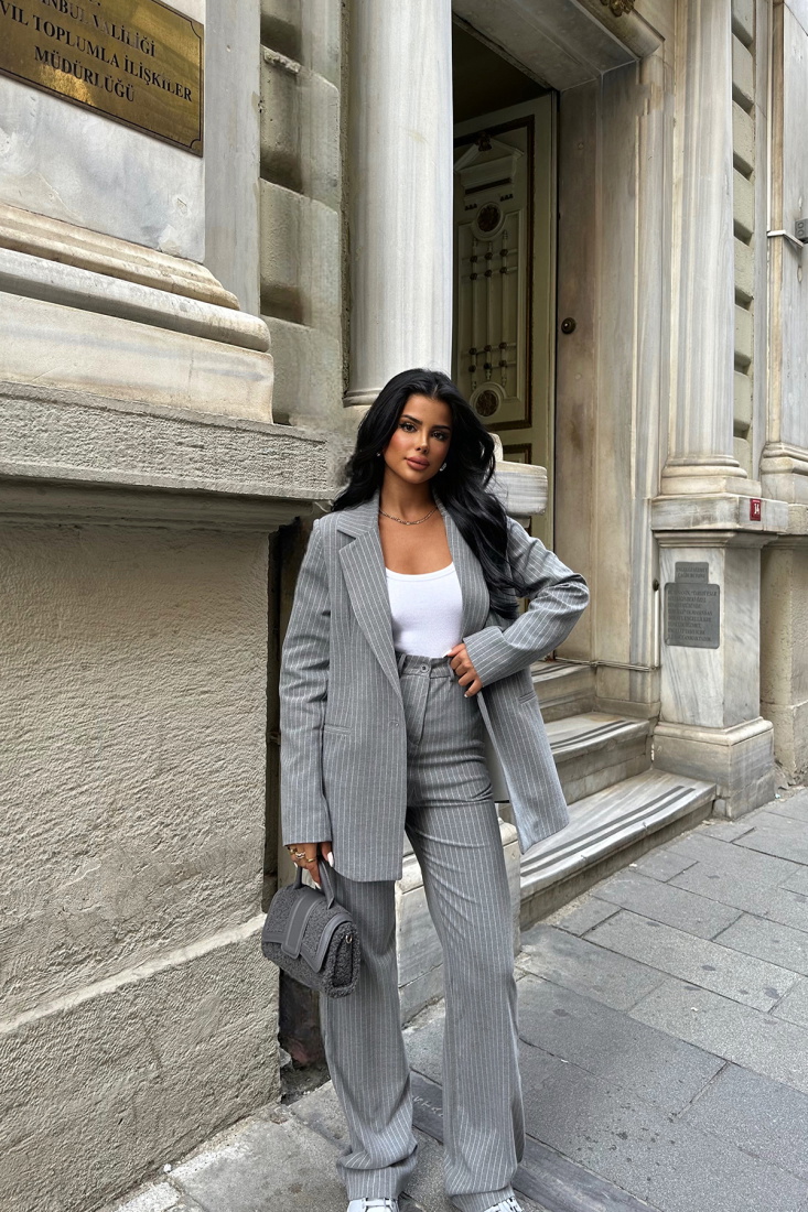 Füme Çizgili Pantolonlu Takım ATE8667 - EYYO