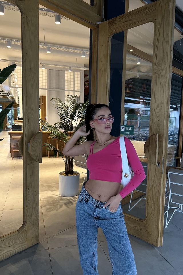 Fuşya Tek Kol Crop Top