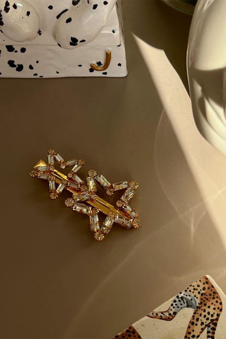 Gem Gold Star Buckle AK75 - EYYO