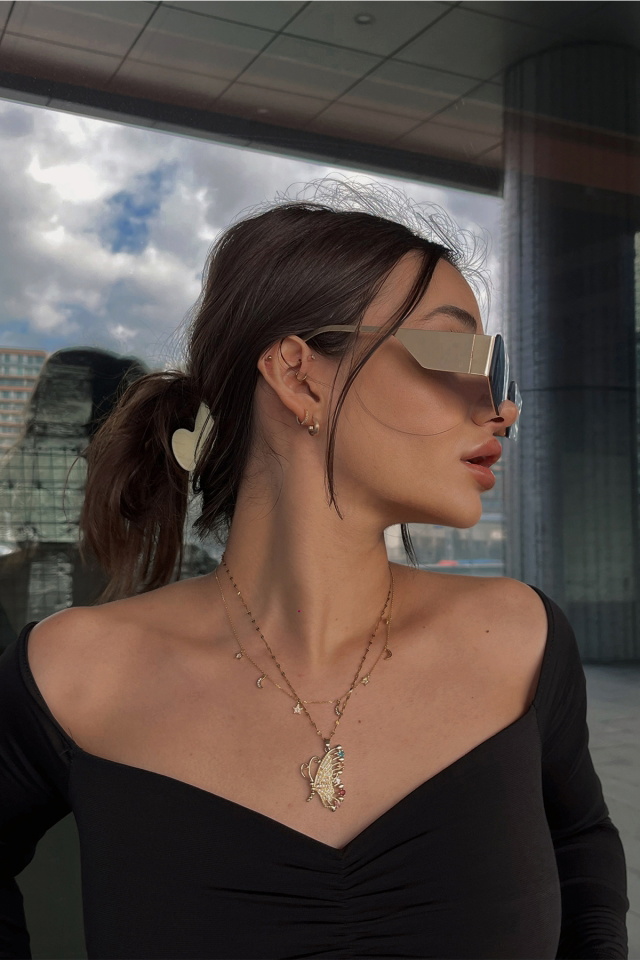 Gold Thick Rimmed Sunglasses ATE4366 - 4