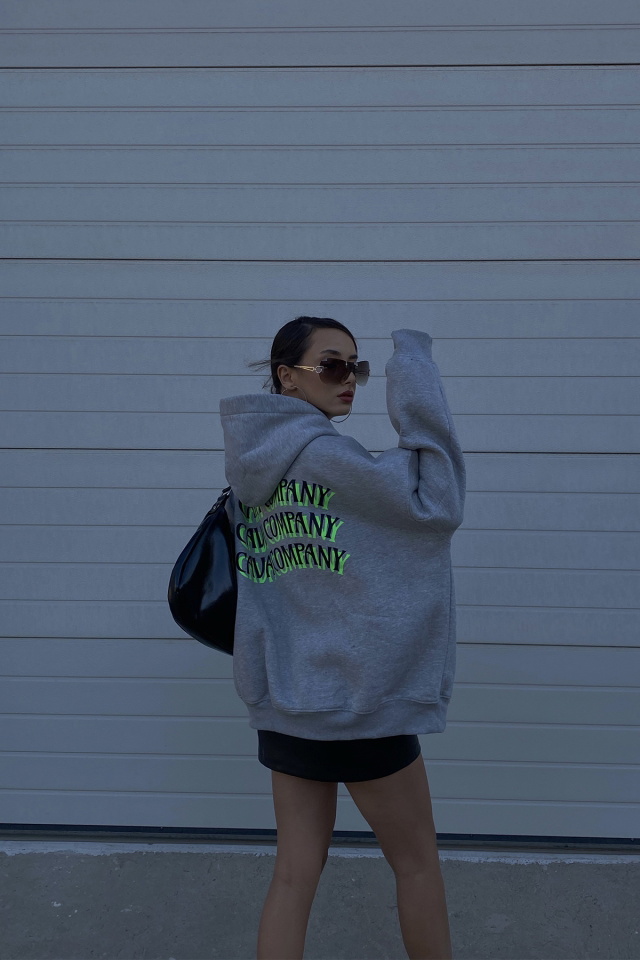 Gray Kangaroo Pocket Hooded Sweat ATE2201 - 1