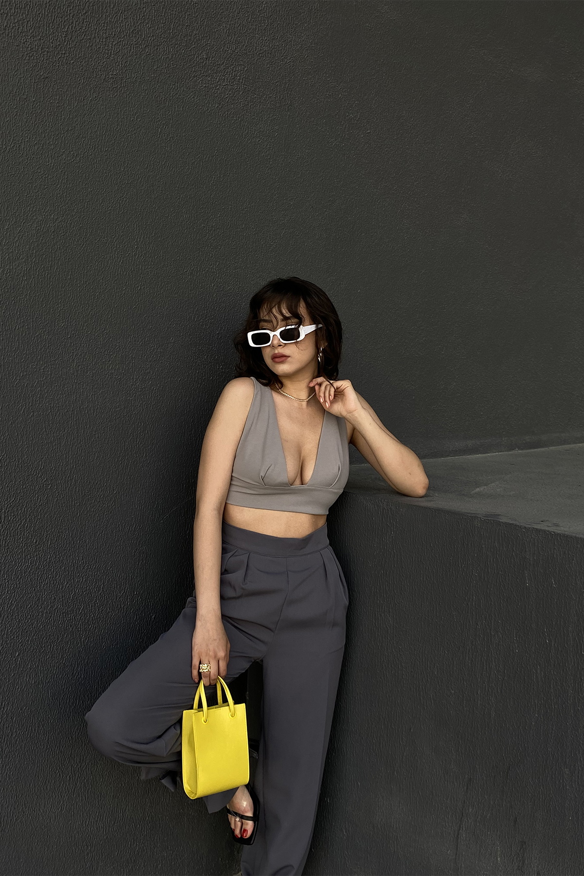 Gri Askılı Crop Top - 1