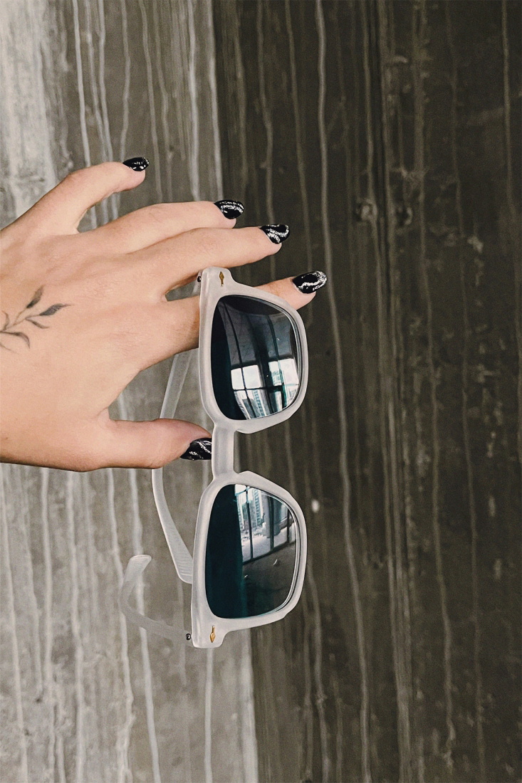 Gri İnce Çerçeveli Gözlük ATE4224 - EYYO