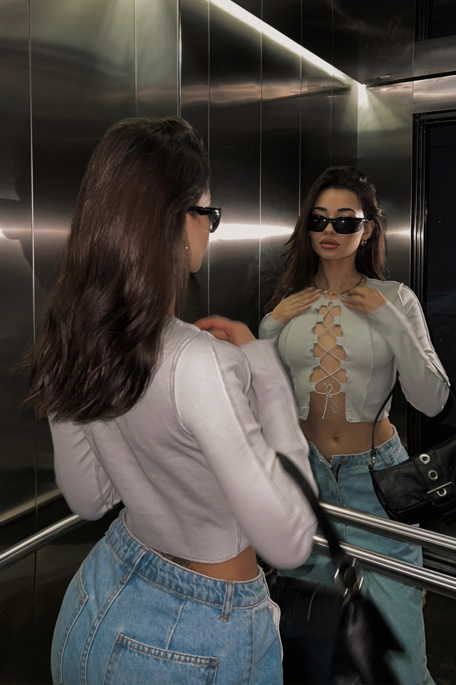 Gri Önden Bağlamalı Crop Top ATE3671 - 4