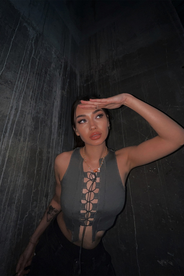 Gri Önden Bağlamalı Crop Top ATE4203 - 5