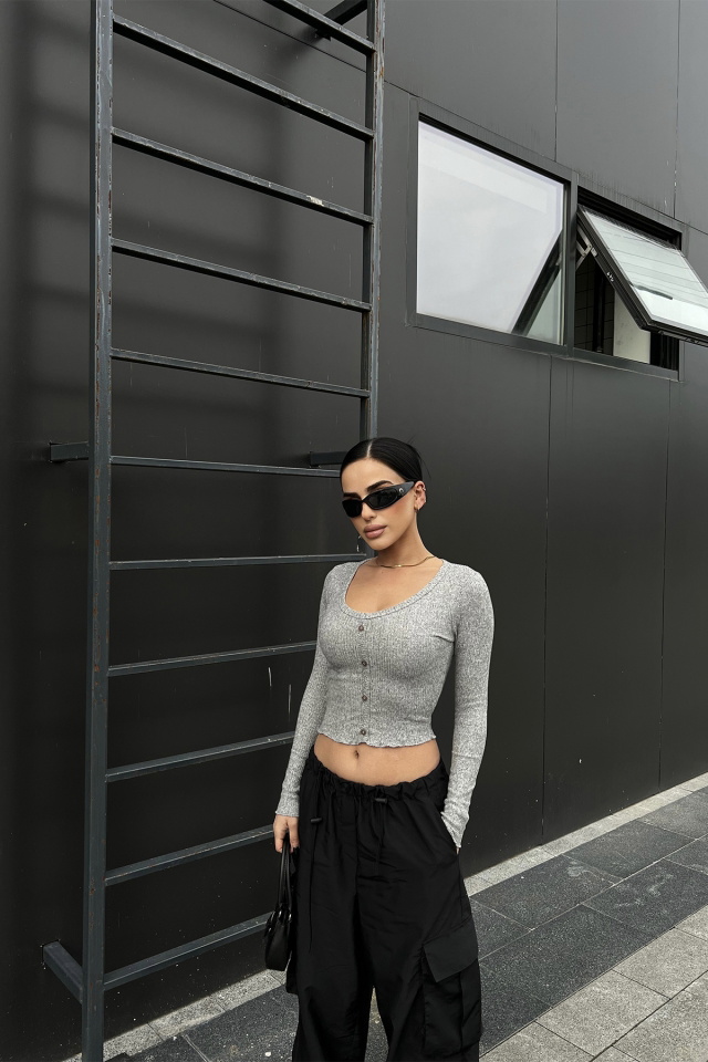 Gri Önü Düğmeli Crop Top ATE4731 - 4