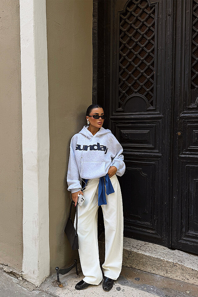 Gri Sunday Yazılı Hoodie -